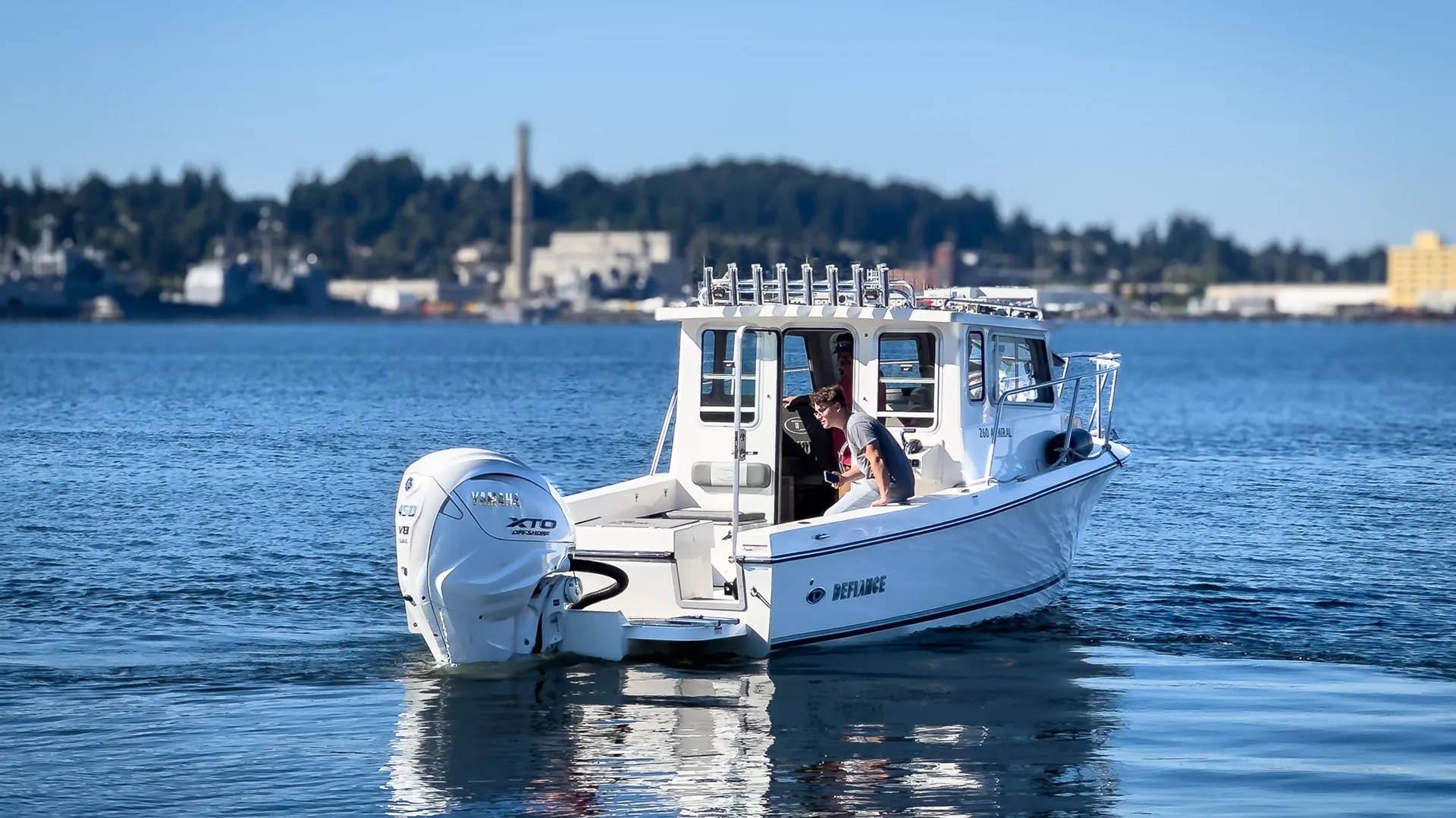 Defiance 260 Admiral offshore